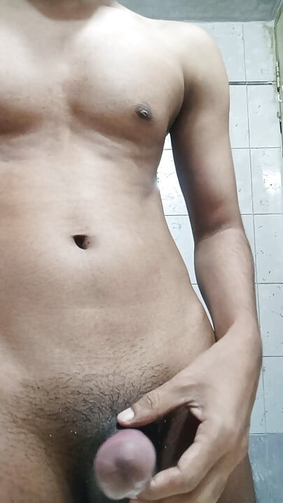Bathroom mein hilaya