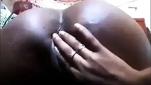 Siyah kadın onunla birlikte