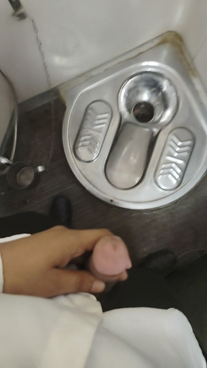 Train urine mastrubation boy orgasm