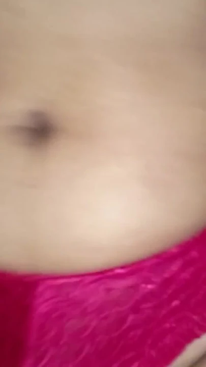 Magával ragadó pillanat a "Fucking the Indian mother-in-law-s, who rides the BBC cock" című filmből