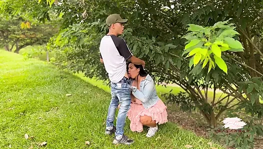 Amateur couple have sex on their first date in the public park - Savannah Watson