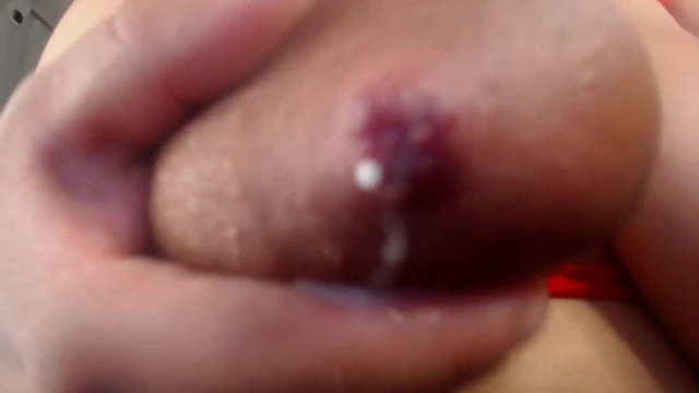 Busty Raven squirts milk on the camera from fat nipple