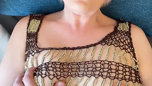 Setubuhi aku dengan keras di memek; Aku butuh ini