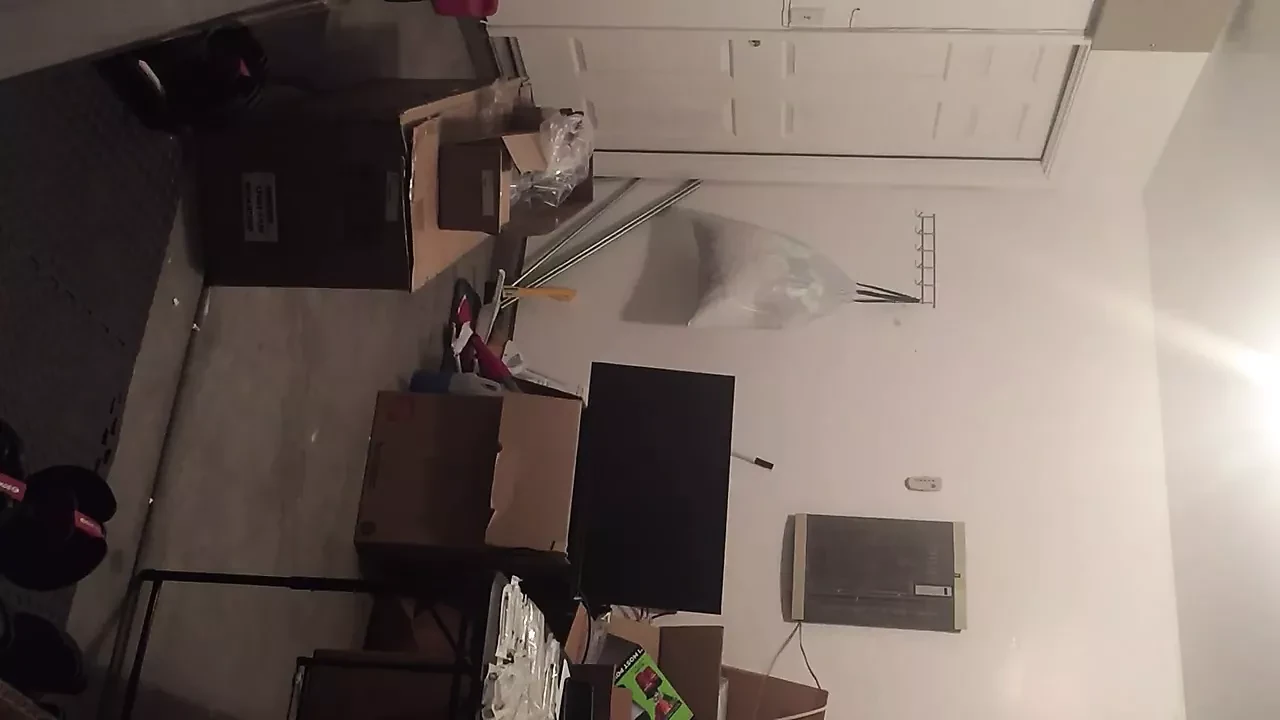 Late night garage suck