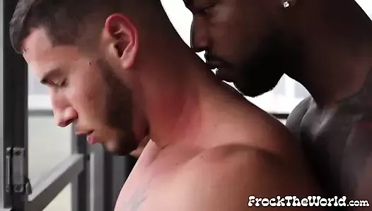 Muscular Bodybuilder Johnny Bronco Ass Plowed By Black Reign