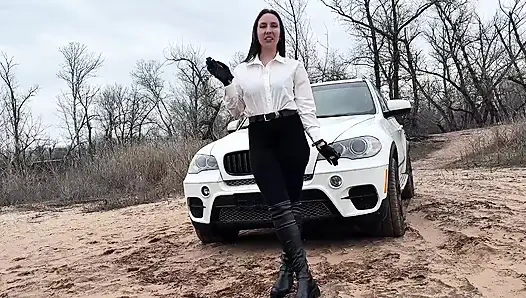 4 cewek sange ini dientot habis-habisan sama 4 cewek sange sambil merokok - pov