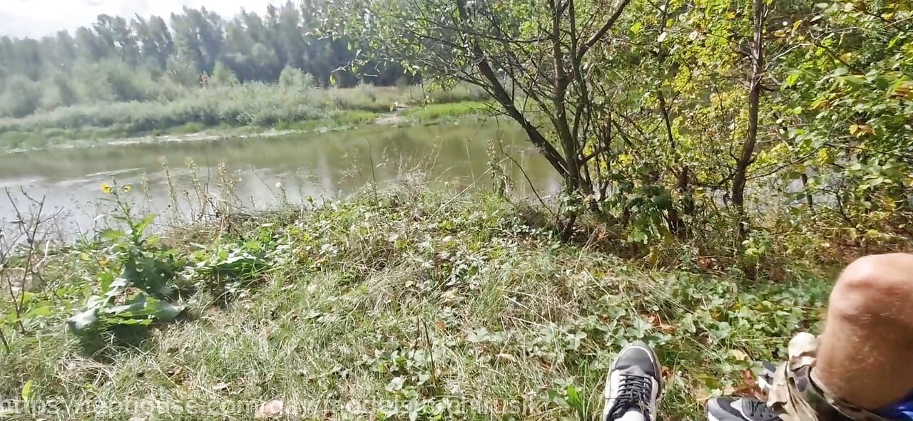 A Random Man Poured a Lot of Cum! a Military Guy Jerked off and Poured Cum on Me