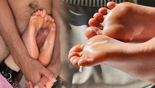 Des pieds asiatiques minuscules baisent, BDSM hardcore