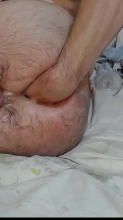 Fisting turns into Punchfisting. Full video 26.8. Subscribe