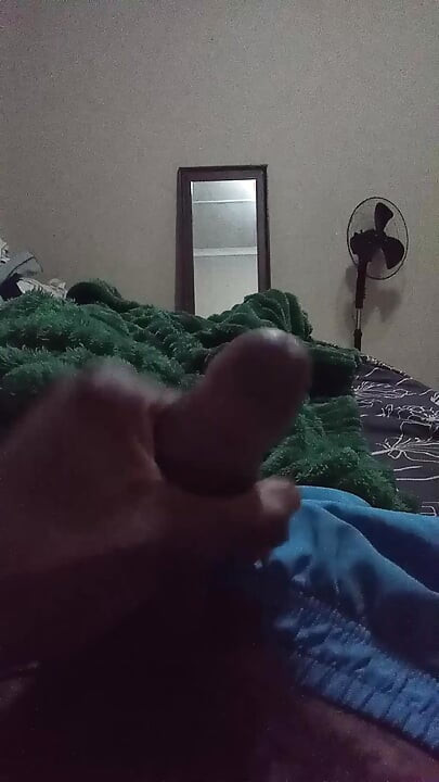 Handjob before I sleep to night