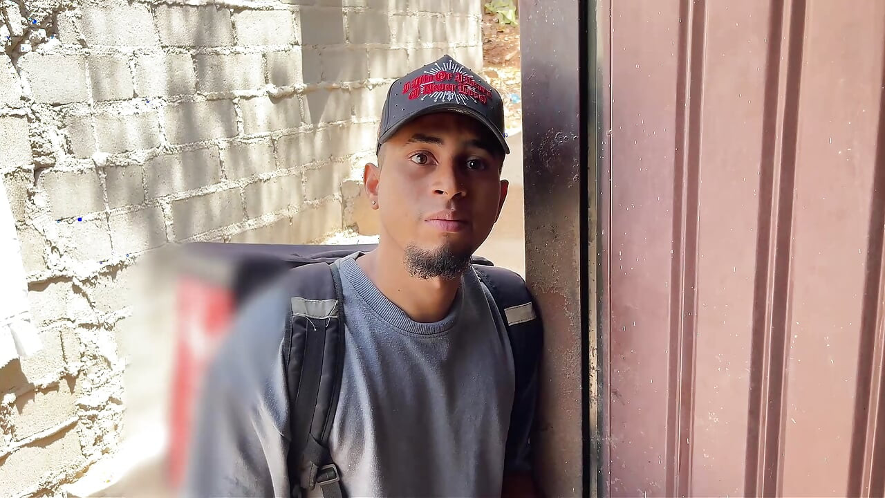 The delivery man fucks my wife and I love that