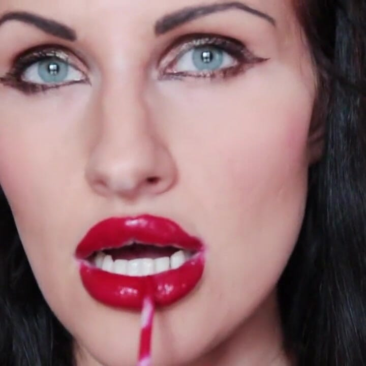 Hang on my lips