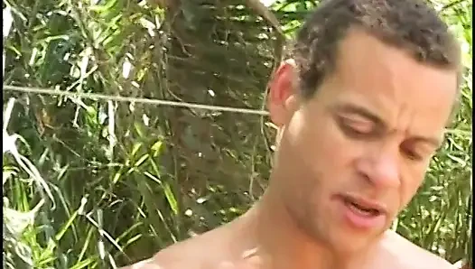 Slut gets jizzed on after sucking guy's cock outside and getting twat banged