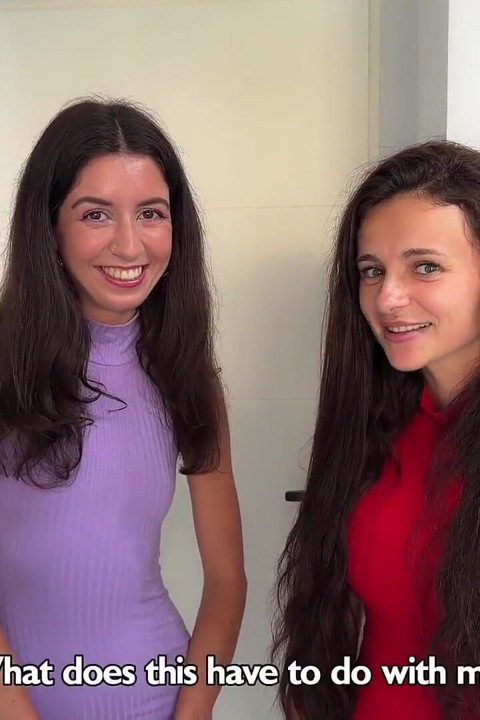 שתי יפהפיות מכוסות בזרע אוהבות ללכת - הליכת זרע