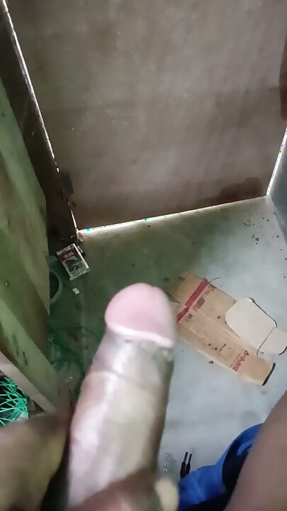My black bick cum out