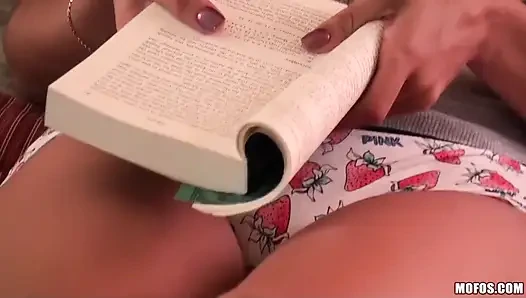 Latina Sex Tapes - Horny Latina Nadia Lopez Gives a Hardcore Cowgirl & Doggystyle Show with BF Juan Using a New Camcorder