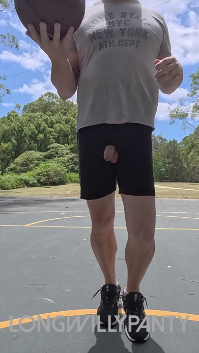Straight guy hanging out his uncut cock at the public space.