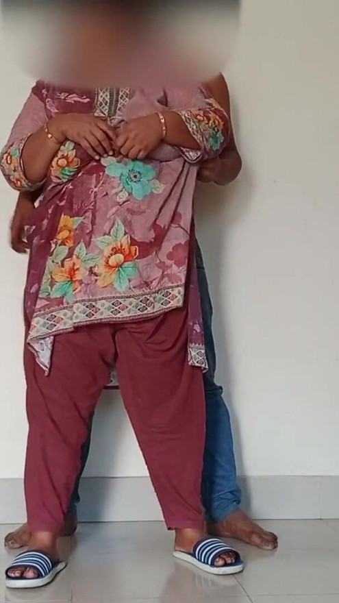 desi by utomhus Desi het hemmafru ki chudai | Klipp 1