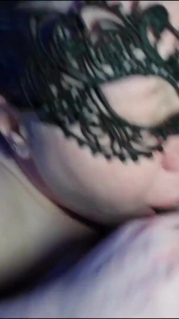 Detik epik dari "Bahagian 1 Amatur Blonde Jerman Sudut pandangan deepthroat blowjob MILF ASMR penghisap zakar"