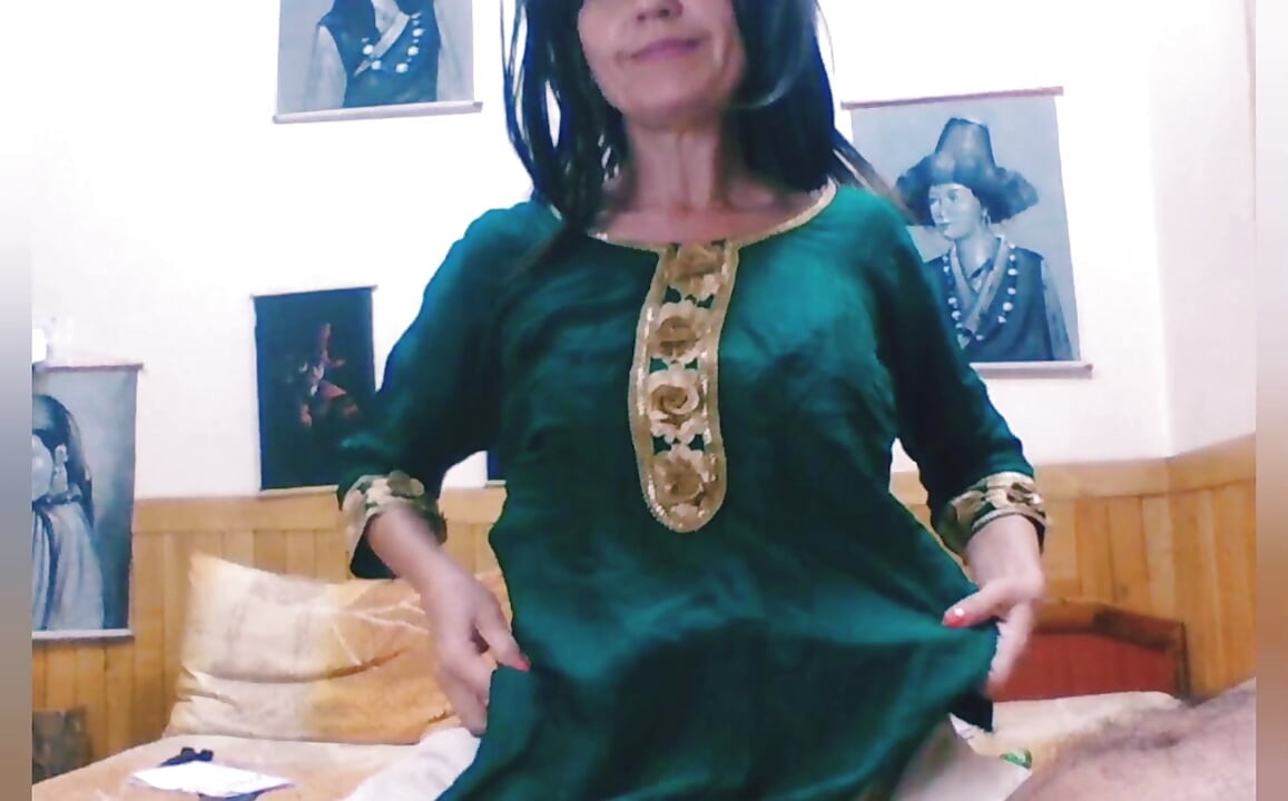 THIS MILF SUCKS MY COCK A LOT