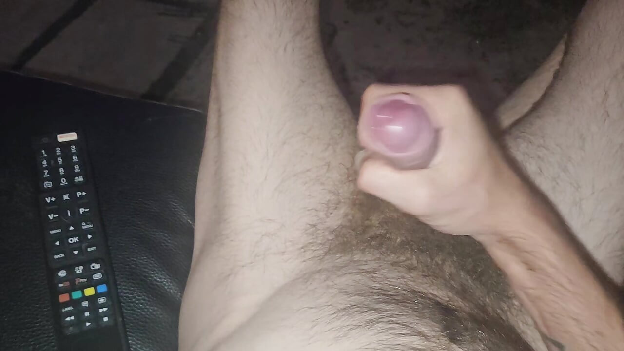 Igranje s mojim velikim tvrdim kurcem