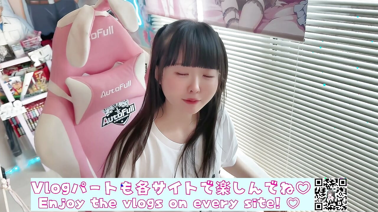 Educație pentru pizda strâmtă a unei japoneze drăguțe și mignone