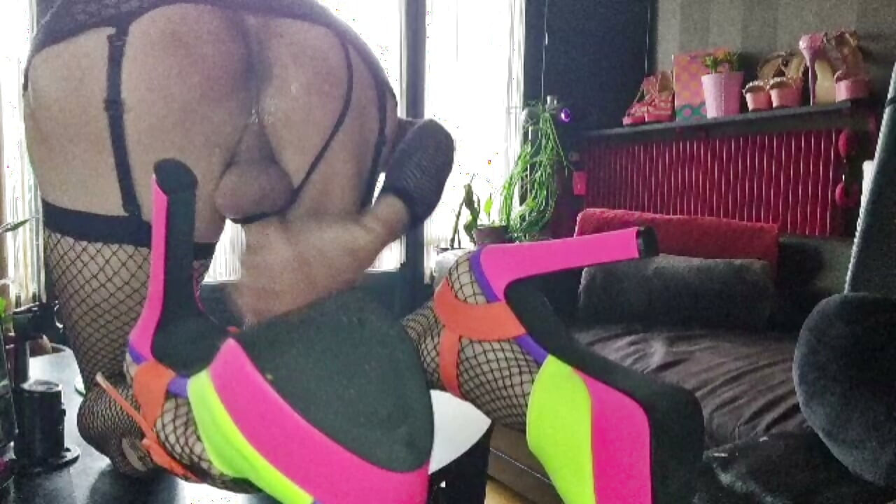 PoliceTrav👮🏻 ♀️HeeLs FLaShi CRs [Cum 25:17] VaneSsaBiTCHx PariSChienneTrvprod⁹¹