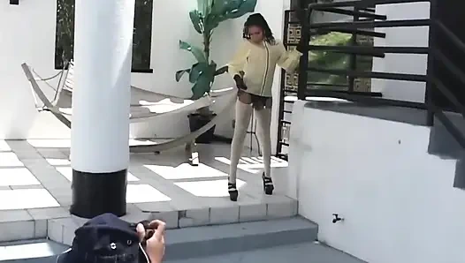 Lost in a Deep Black of Pleasure - (episode #05)