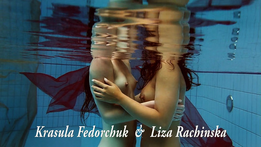 Liza et Krasula aiment beaucoup la piscine