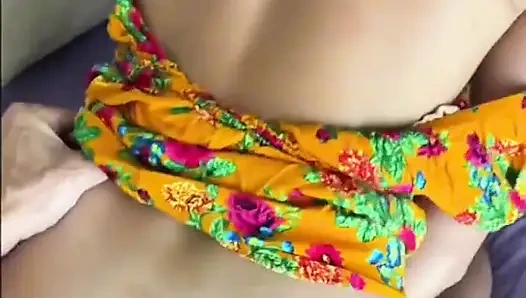 Rough creampie fuck - devoter teenager wird in ihrer küche yoya grey gefickt