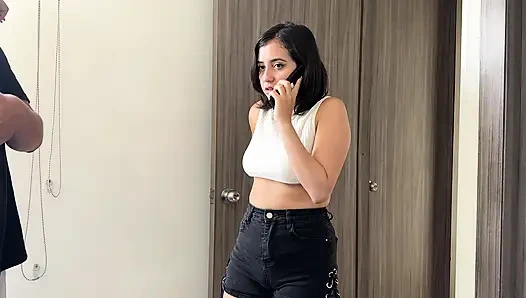 Latin en iyi arkadaşımla bir otel odasını paylaşıyorum ve büyük götünü sikiyorum, lezzetli amından intikam alıyorum. ManuelaAlvarez ile seks