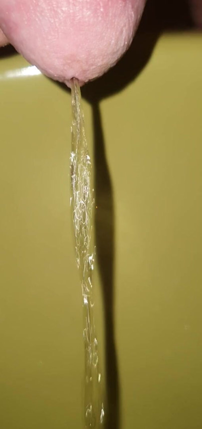 pee