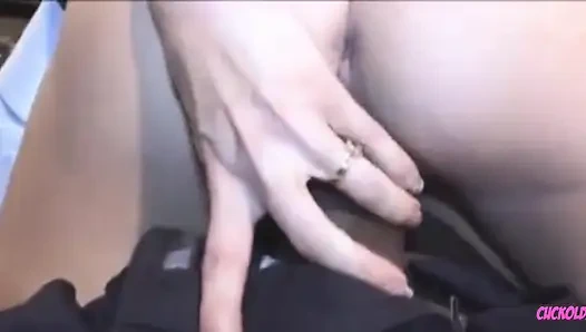 Cuckold milf - istri yang selingkuh