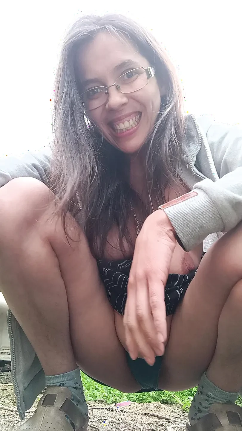 Sexy naked dance outdoor!