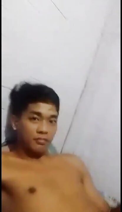 Filipino Twink Gets Covered in Hot Sticky Cum