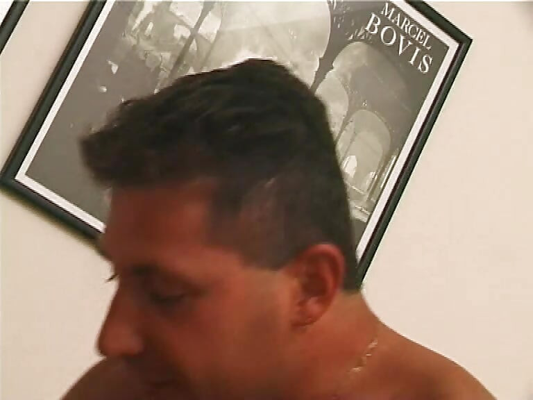 业余肮脏的荡妇需要精子!