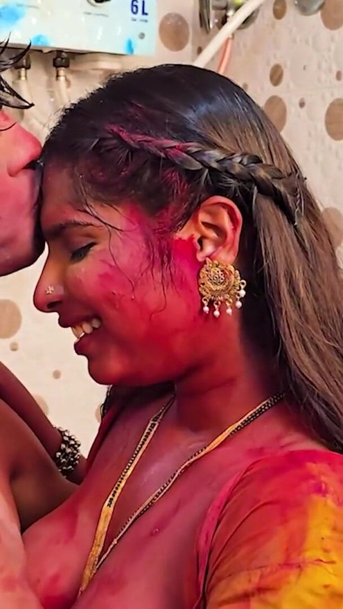 Hot Indian Desi Couple Holi Special Romance | Clip 2