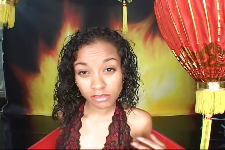 Young Black Teen Gives an Amazing Blowjob to a White Hard Cock