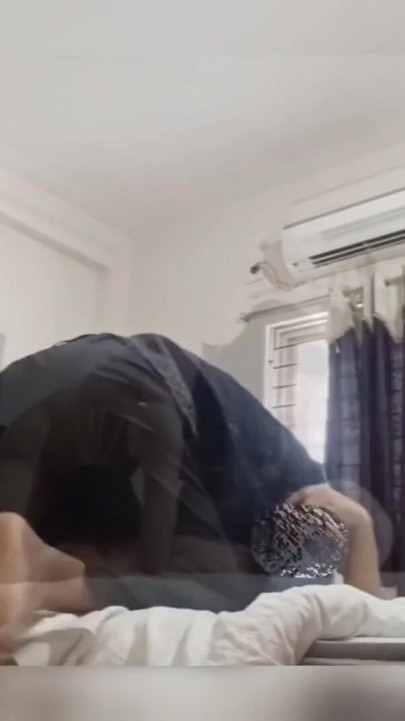 Spectacular moment from "Abnormal Muslim Teen Girlfriend ko peheli bar Hotel main lekar jabardasti kiyaa Hijabi apne bade"