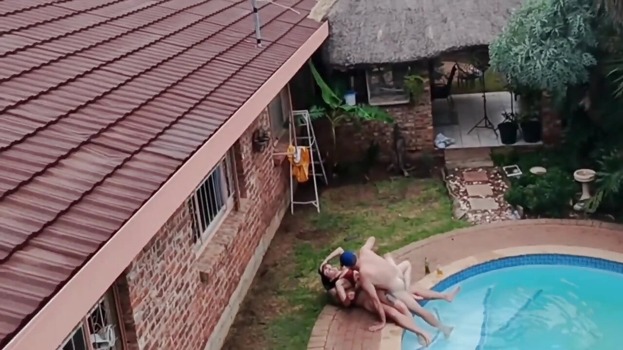 내 무인 항공기로 비행 할 때 내 이웃이 따먹혀