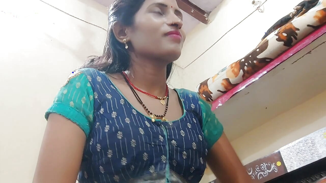 The truck driver liked komal very much, so the truck driver took komal to the hotel and fucked her video hindi audio