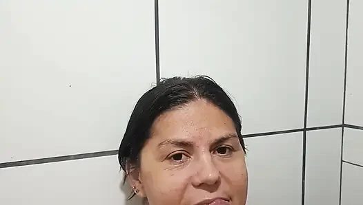 Rafinha'nın sikimi emmesi güzel