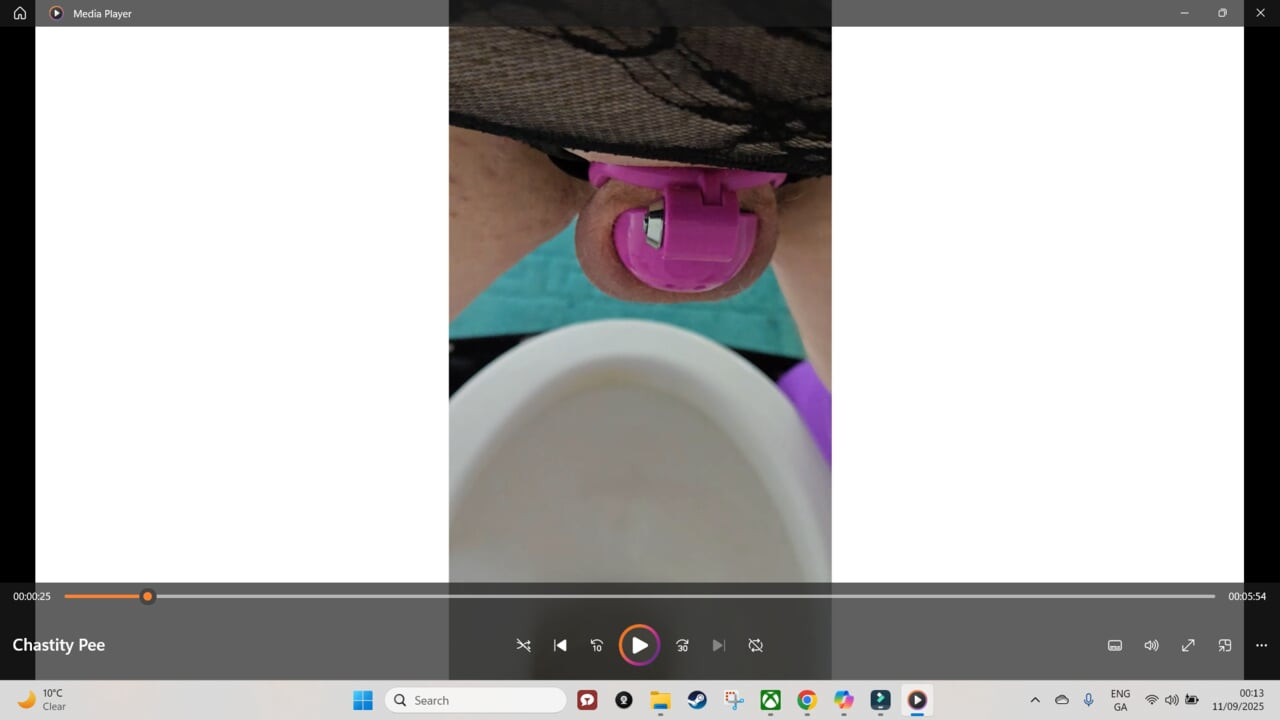 Peeing in chastity while standing up then sitting down afterwards is some chastity teasing
