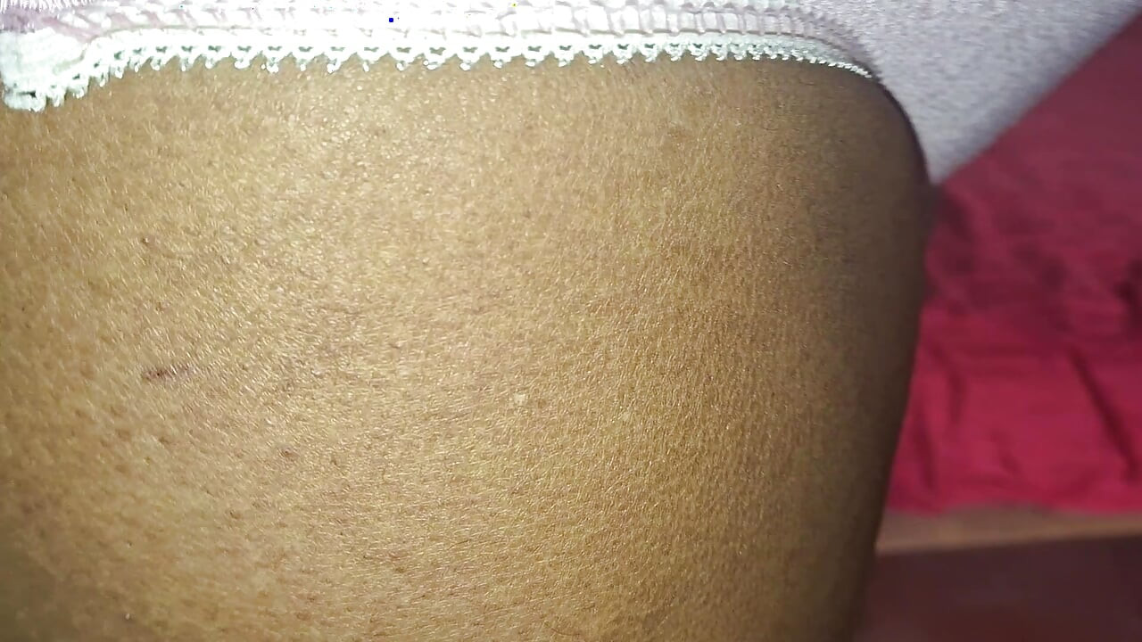 Hintli tamil en ateşli orta yaşlı seksi kadın yumuşak romantik video