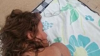 Seks na plaży w miejscach publicznych