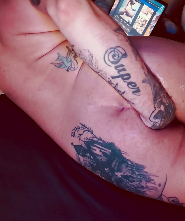 Self Fisting 101
