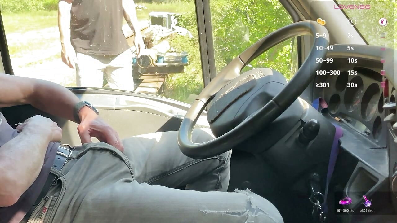 Heiße tagsüber, lkw-begegnung
