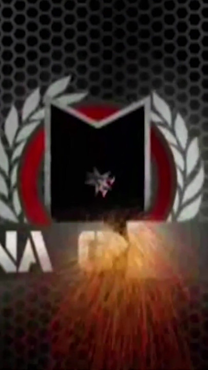 Julia Ann Striptease cu Cherie Deville