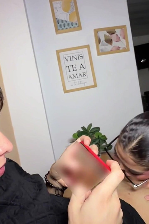 My Boyfriend Playing on the Phone, I Sucked His Cock Until I Fucked Myself and Ended up with a Big Spurt of Orgasm!