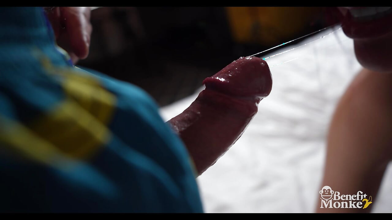 ITALIAN guy fucks redhead with BIG TITS and she SWALLOWS the cum - Benefit Monkey